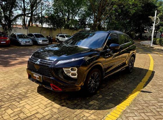 MITSUBISHI ECLIPSE CROSS 1.5 MIVEC TURBO GASOLINA HPE BLACK CVT